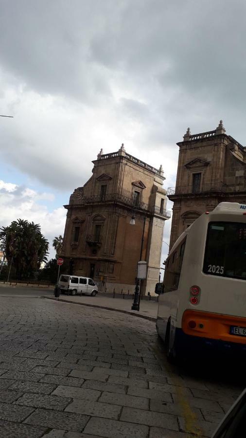 Appartamento Sophie Palermo Bagian luar foto